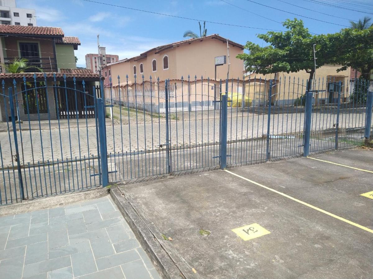 Apartamento com piscina na Martim de Sá Caraguatatuba Exterior foto